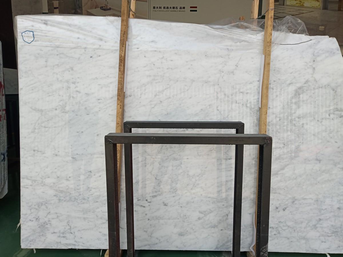 Bianco Carrara marble slabs