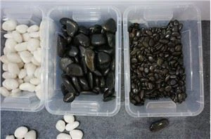 گارڈن کے لئے سیاہ اور سفید پتھر